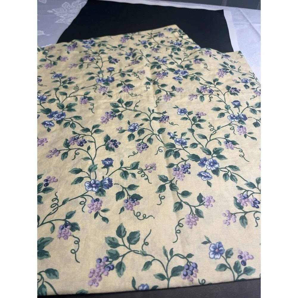 VTG Longaberger Yellow Floral Vine Valance Window Treatment App. 70x17.5” - HTF
